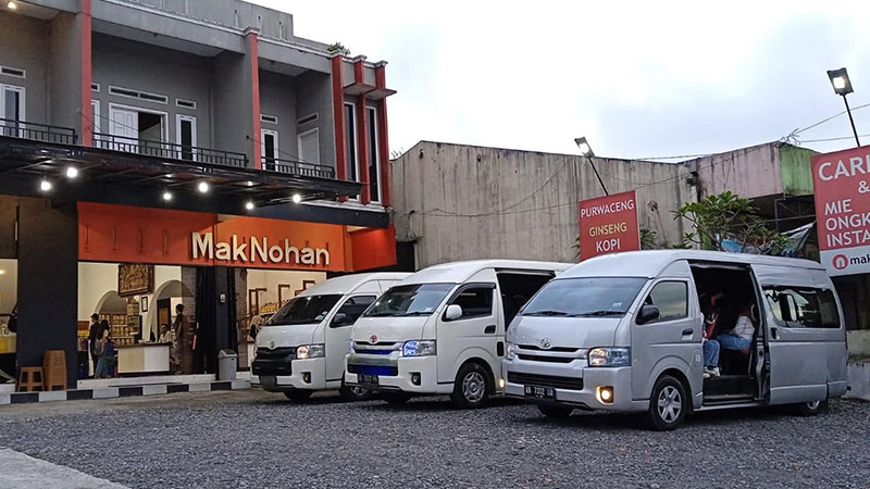 Galeri Sewa Hiace Jogja Rental Mobil Hiace Premio Terdekat Murah